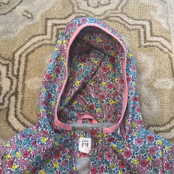 Gap Kids Floral Raincoat size 3 - Picture 2 of 5